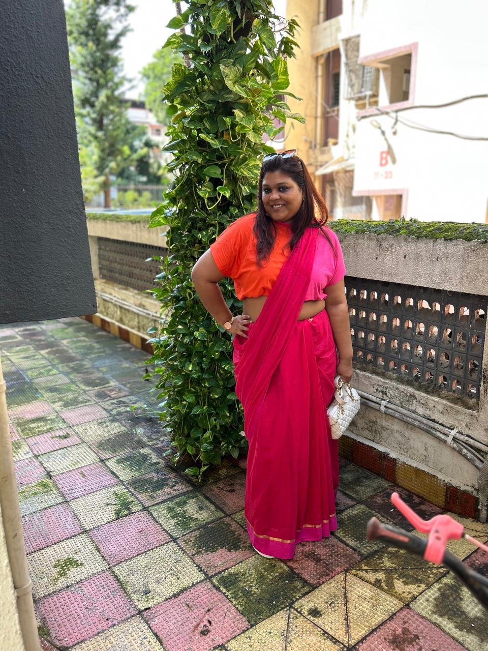 Pink mull cotton saree with gold border – playful soft cotton drape from RURIethnic.